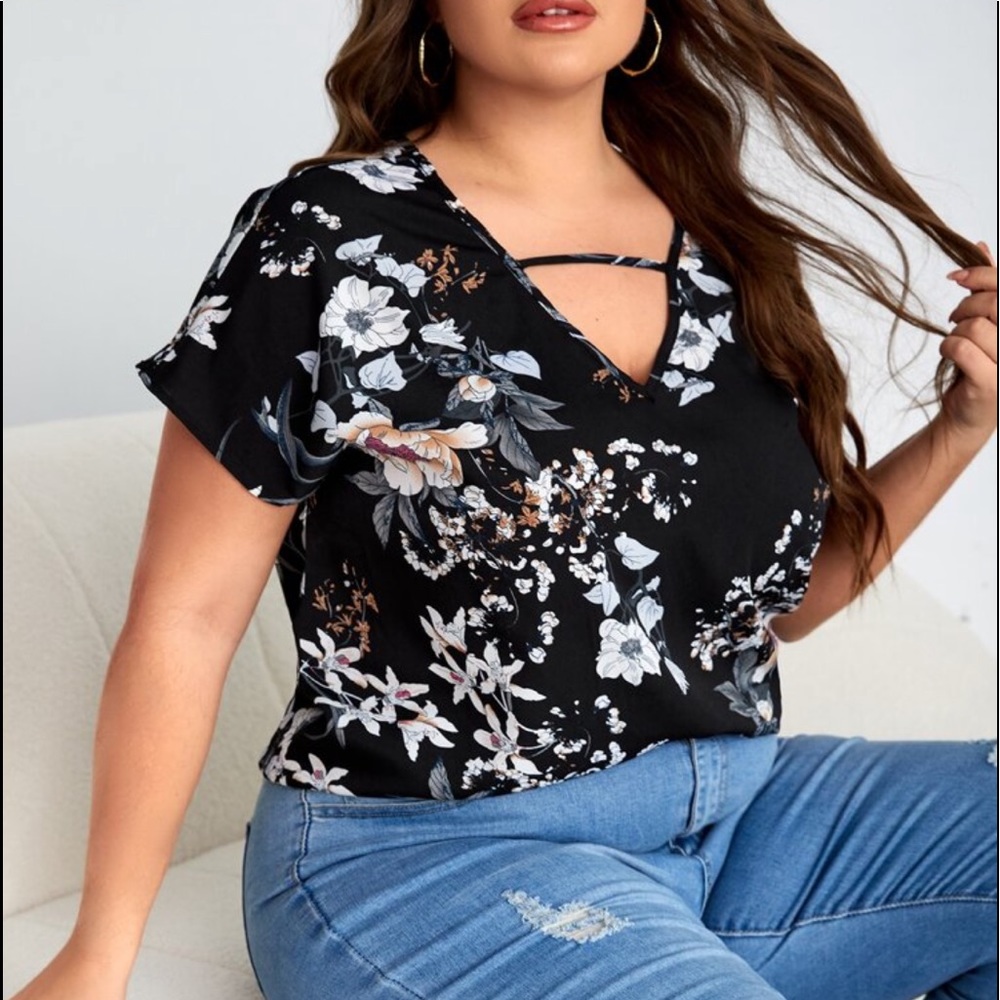 Boho Plus Size Floral Print Cottagecore V Neck Top Blouse - Picture 11 of 16